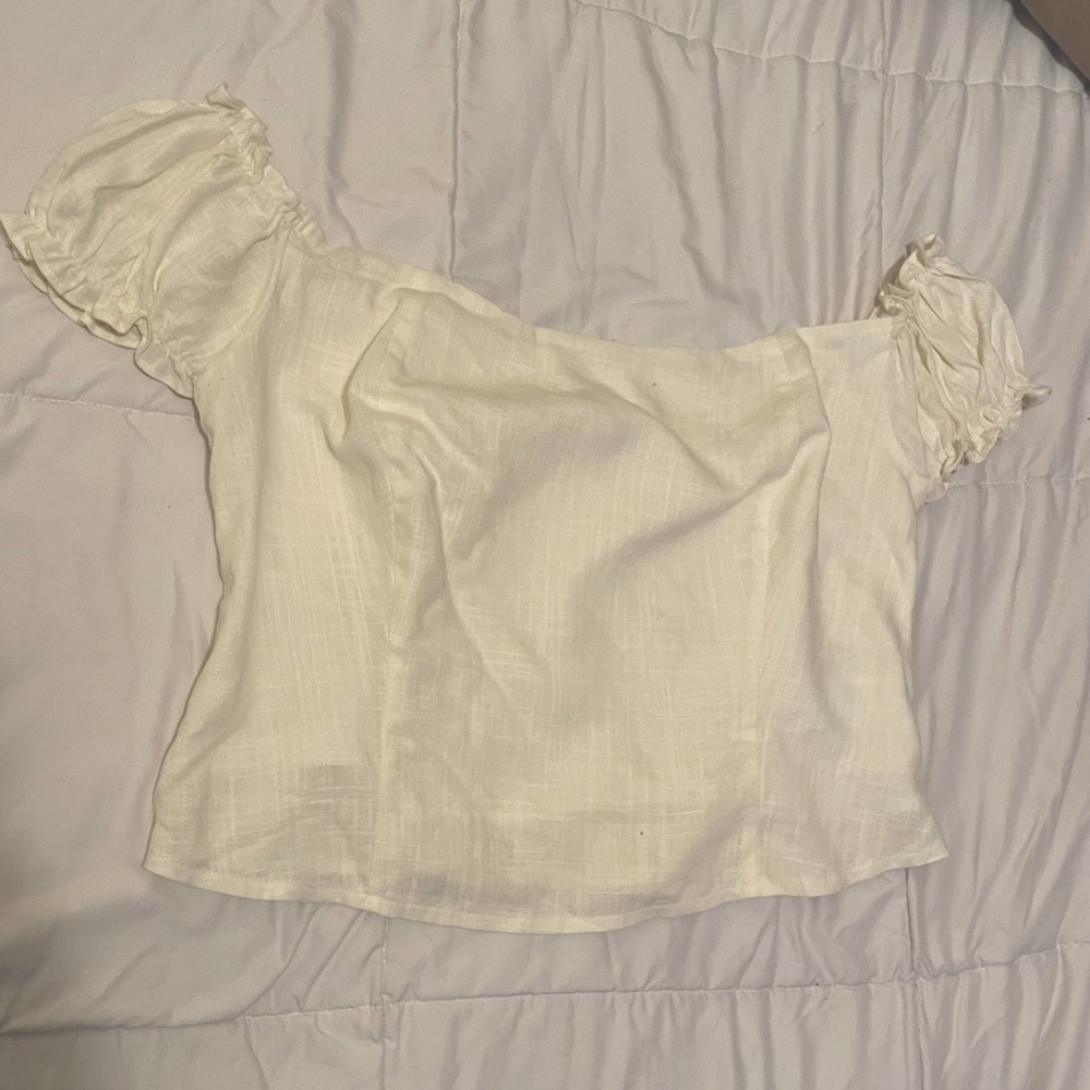 Ivory JustFab Crop Top